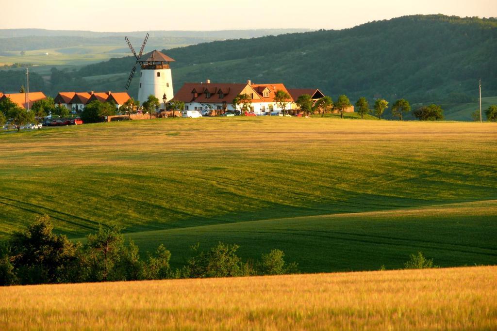 Bukovansky Mlyn Bukovany Exterior foto